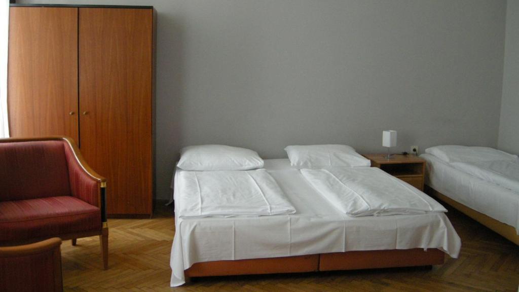 Pension Schottentor Вена Номер фото
